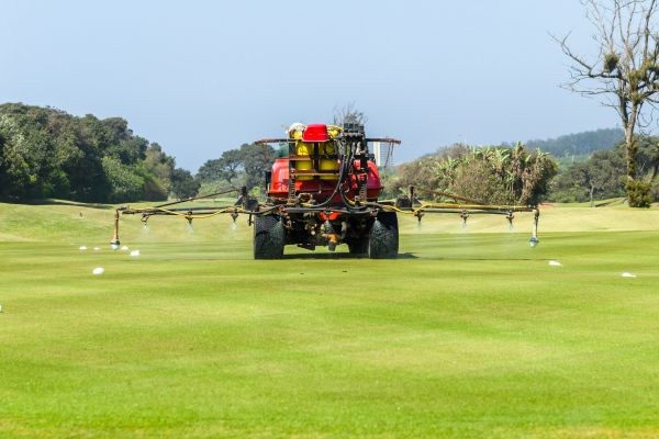 Cost of Golf Course Lawn Care in Gaithersburg